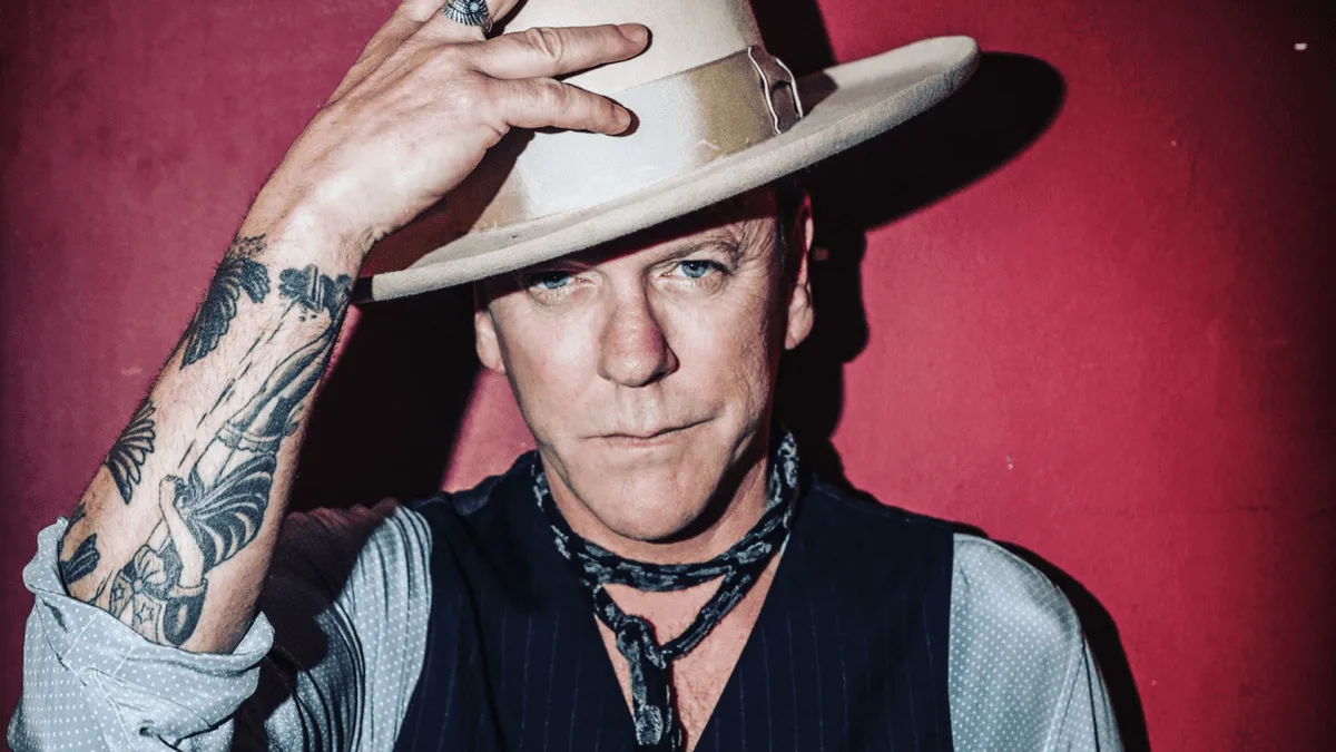 19201080_KIEFERSUTHERLAND-scaled